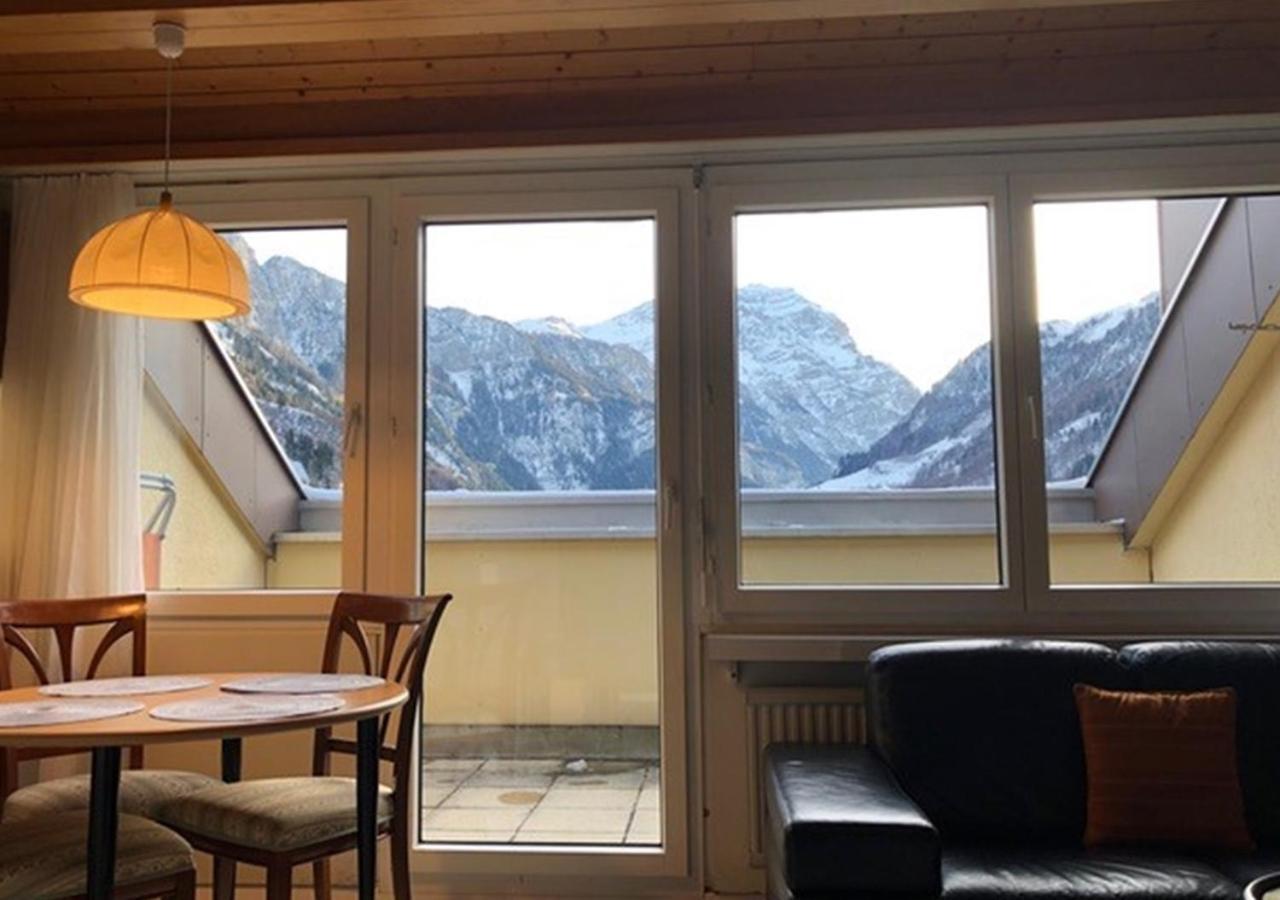 Appartementhaus Quadern Valens Εξωτερικό φωτογραφία
