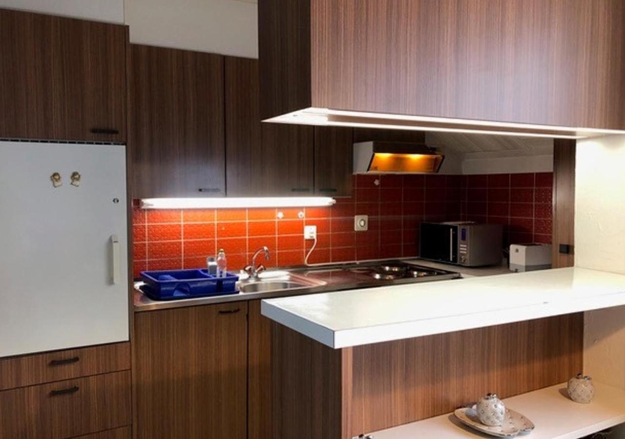 Appartementhaus Quadern Valens Εξωτερικό φωτογραφία